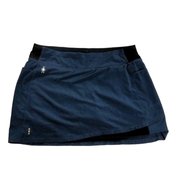 Smartwool Dresses & Skirts - Smartwool Black Women's Merino Wool Blend Skort Size Large